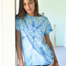 Load image into Gallery viewer, unisex blue tie dye tee dolphin
